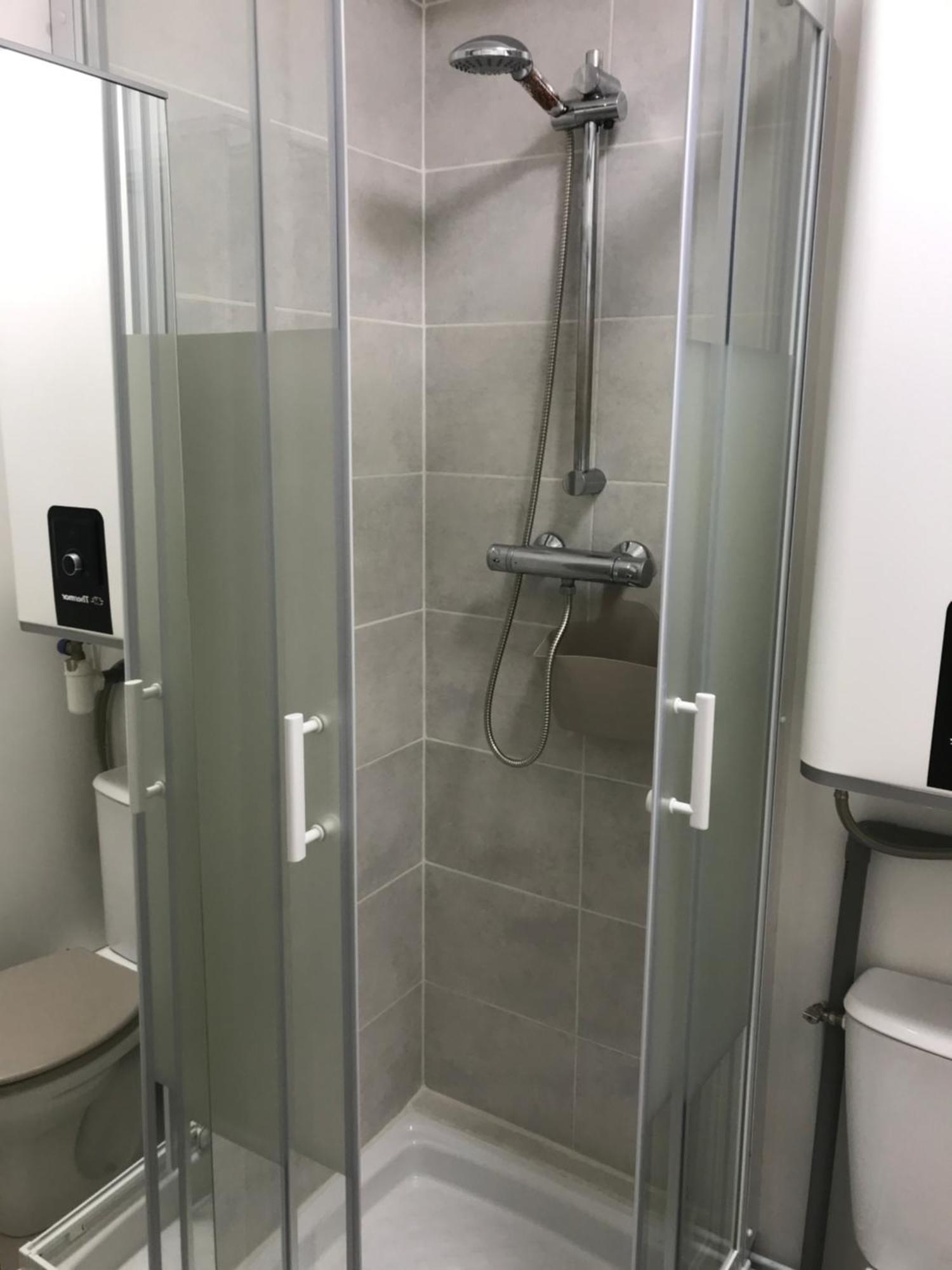 1 Next To Paris Apartment Монтрей Екстериор снимка